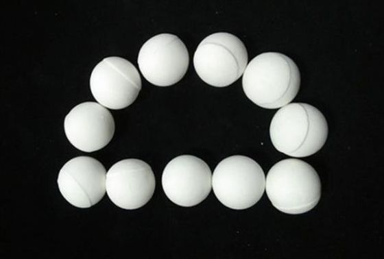 High Temp Sintered Inert Alumina Balls Ceramic Alumina Grinding Media Wear Resistant